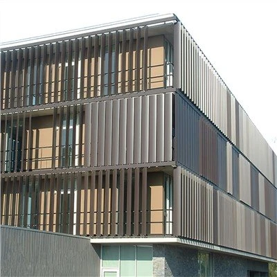 Fastmonterte lameller i aluminium